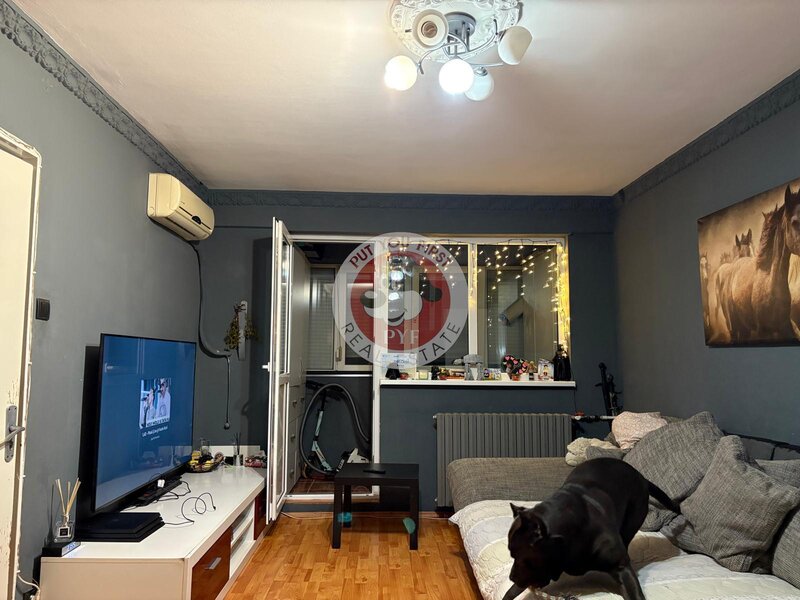 Auchan Titan | Apartament 2 camere | Semidecomandat | 52mp | B11090